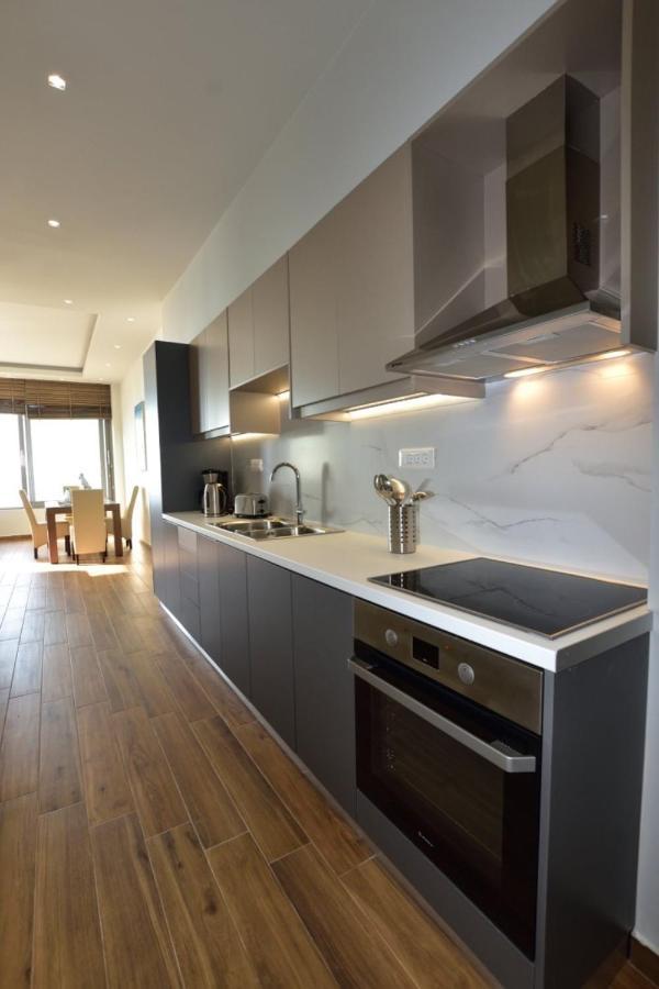 Gonis Grand Luxury Suite Палиохора Екстериор снимка